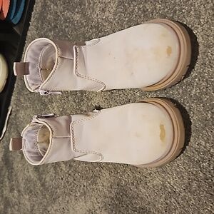Boots‎ toddler girl 9